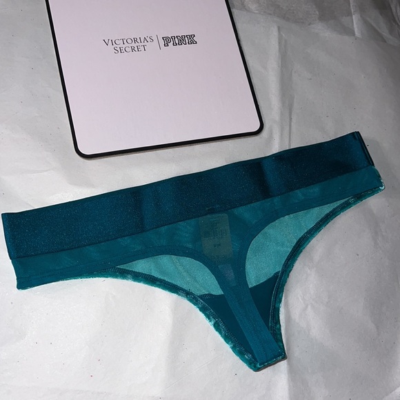 (M) UNISEX Victoria’s Secret Velvet THONG Underwear - Picture 9 of 14